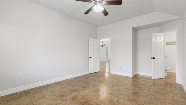 Building Photo - 4602 Garden Meadow Dr