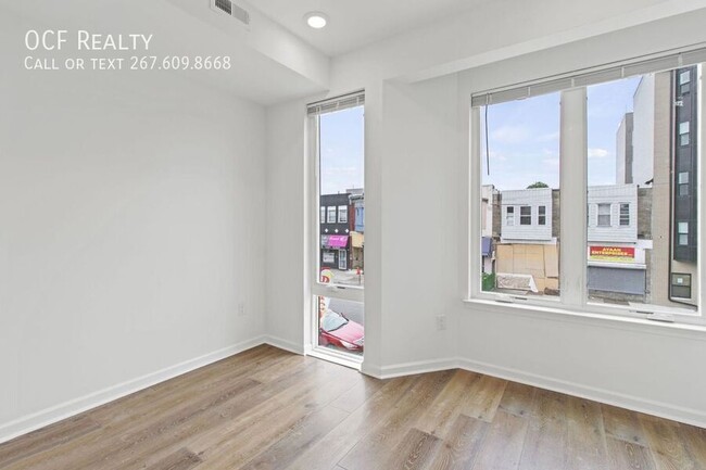 Building Photo - One Bed Cobbs Creek Apartment