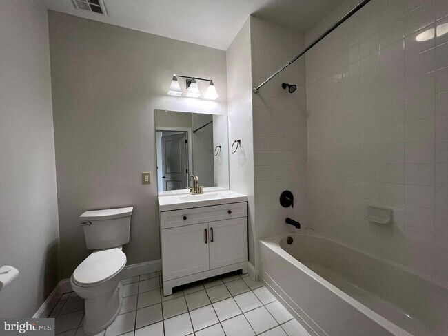 Building Photo - 2360 NJ-33