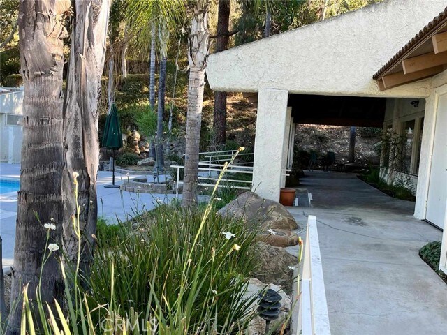 Building Photo - 22896 Hilton Head Dr