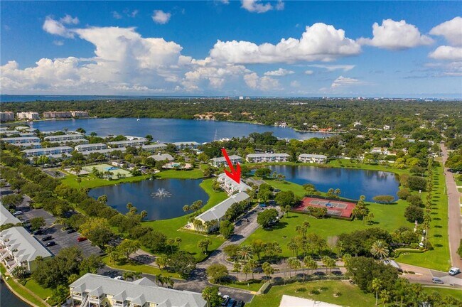 Building Photo - 4816 Snook Dr SE