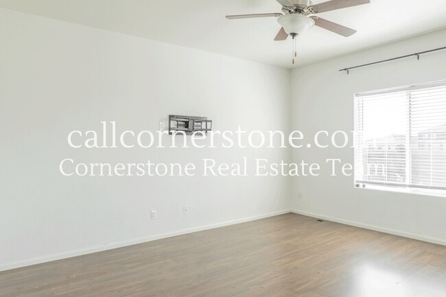Building Photo - 10011 Seawolf Dr