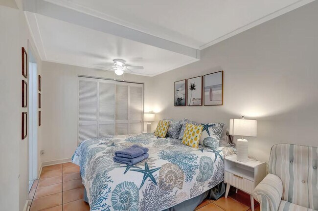 Building Photo - 2800 Broadway