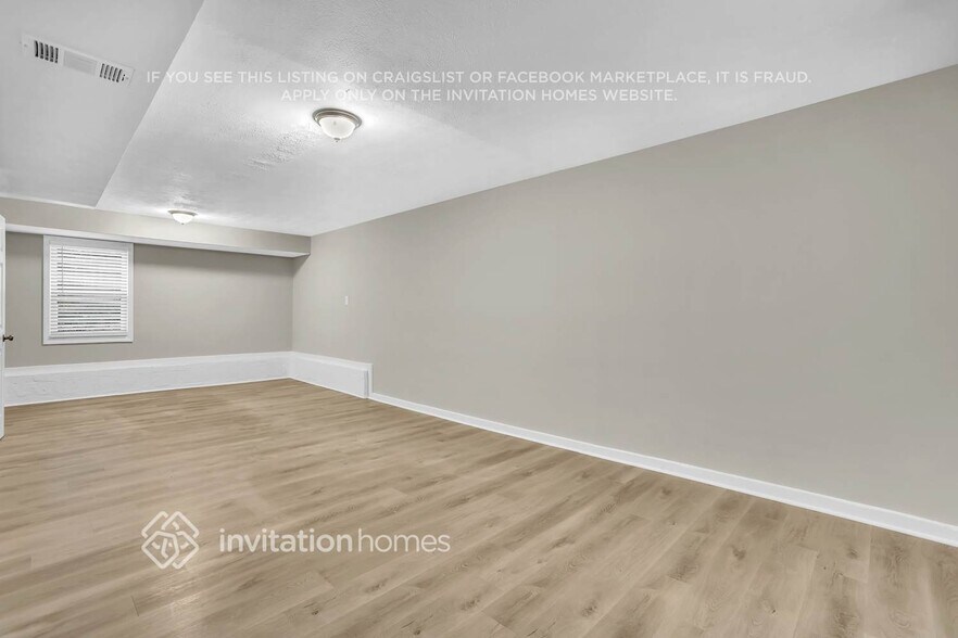 Building Photo - 722 Stonehill Ct