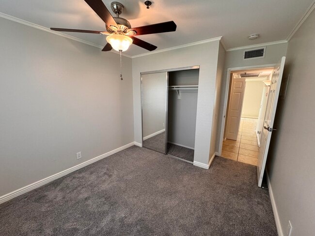 Building Photo - 43376 Cook St