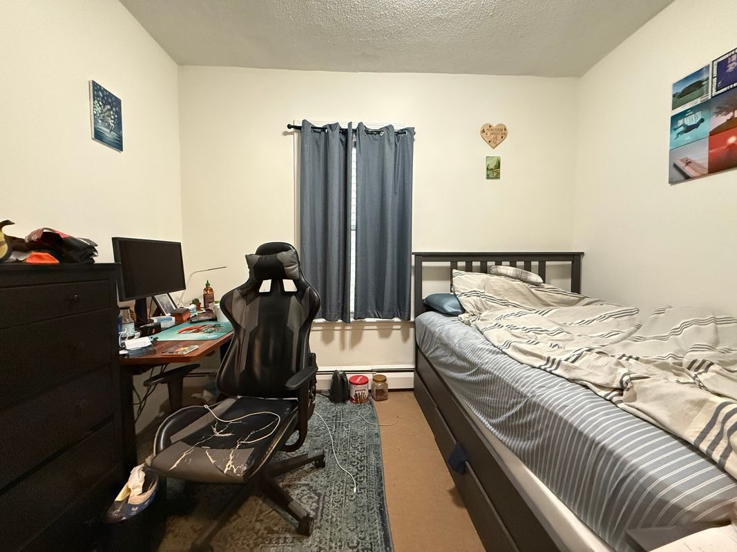 Building Photo - 235 Charles St