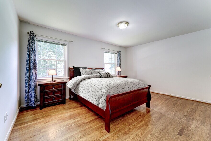 3rd Bedroom has large closet + hdwd floors! - 10108 Donegal Ct