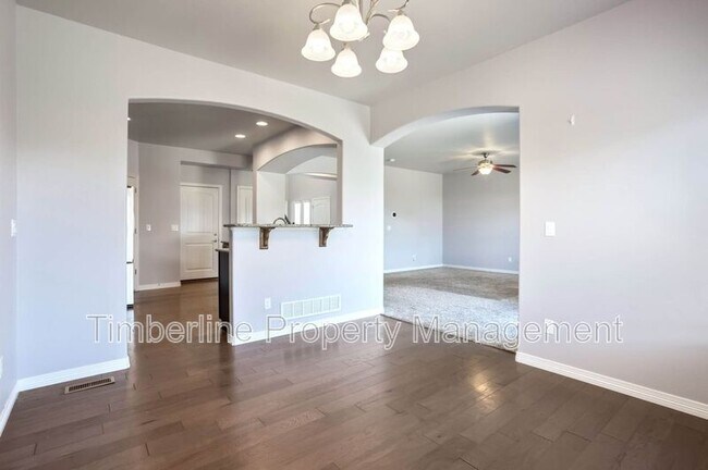 Building Photo - 10202 Boulder Ridge Dr