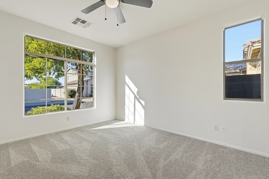 Building Photo - 5185 S Eileen Dr