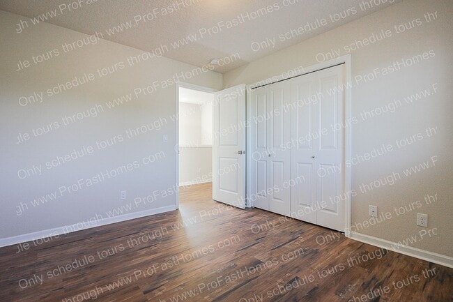 Building Photo - 6300 SE Imagine Way