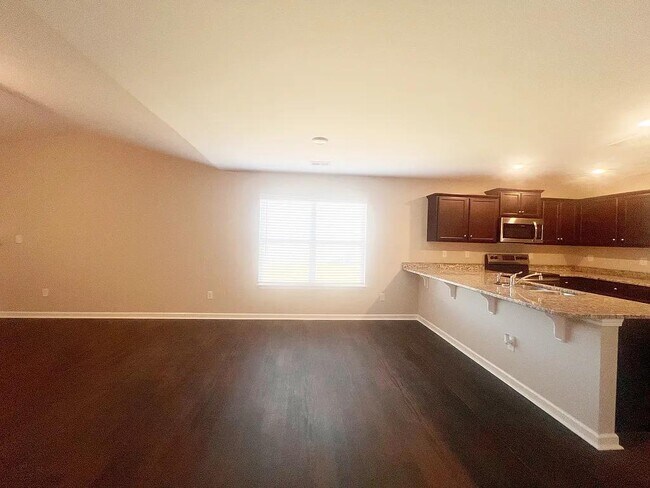 Building Photo - 259 Millen Dr
