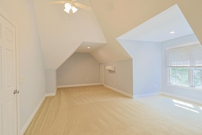 Building Photo - 769 Troon Cir
