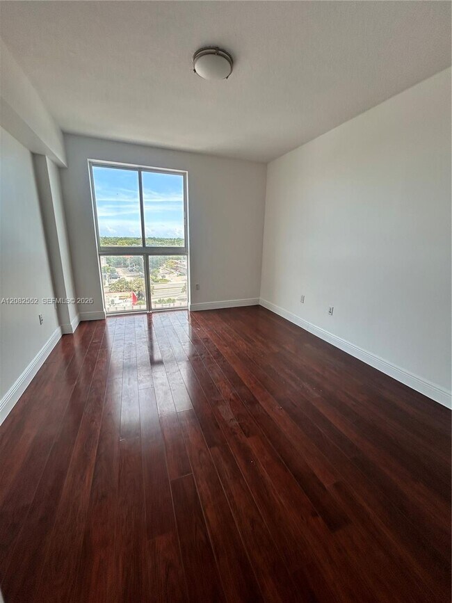 Building Photo - 7275 SW 90th Way