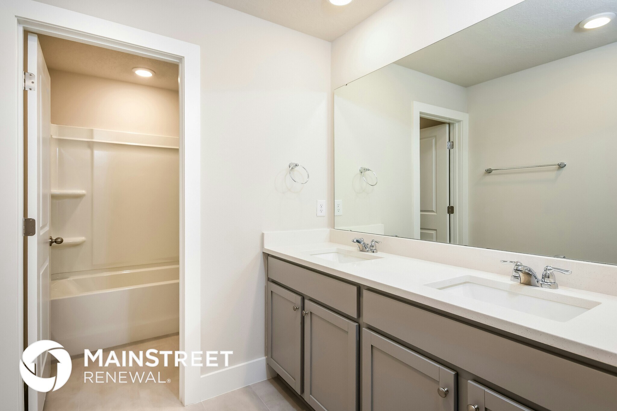 Building Photo - 313 Pine St