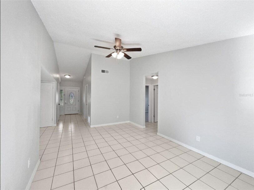 Building Photo - 831 Haulover Dr