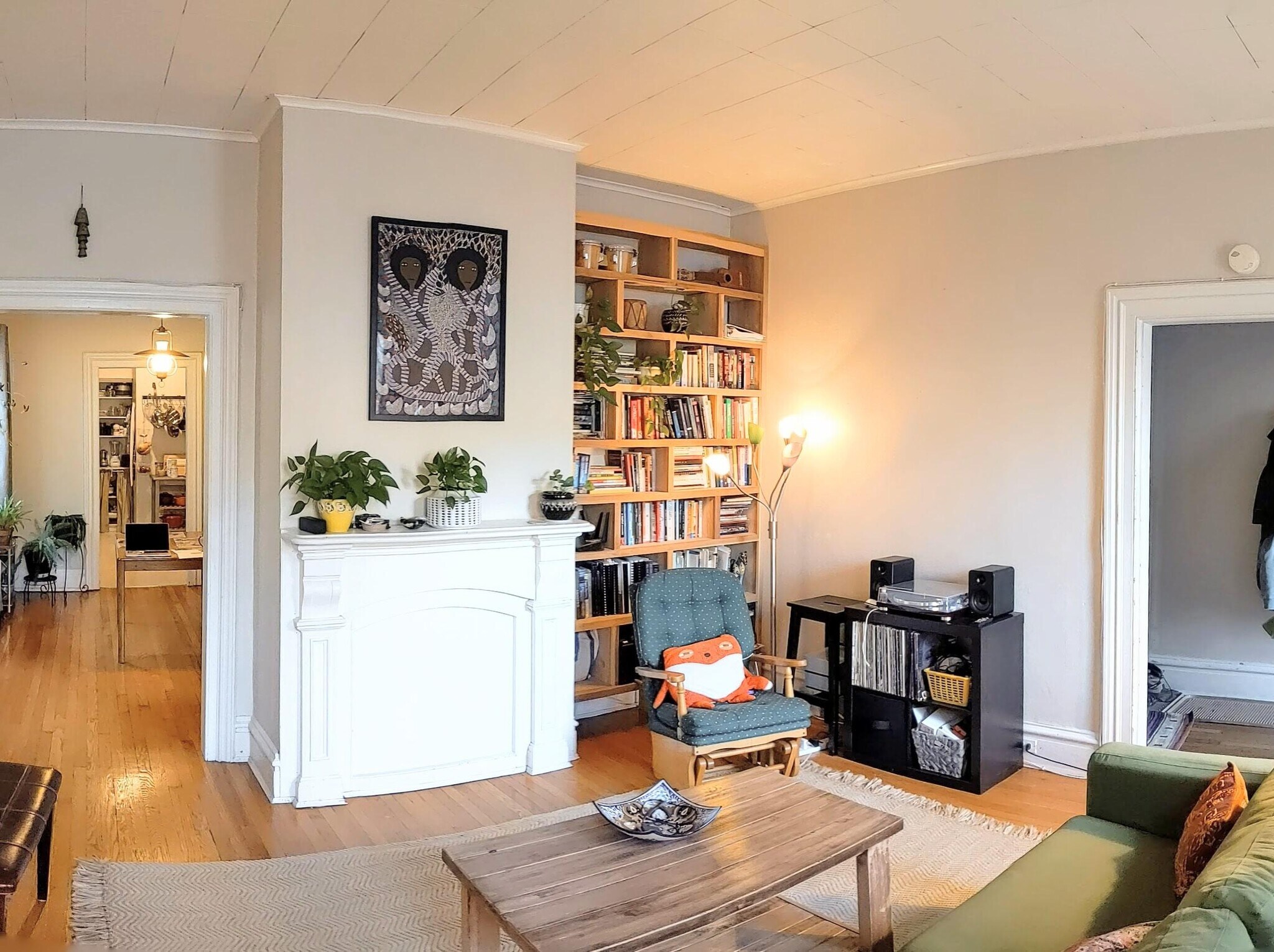 Living Room - 444 N Tioga St
