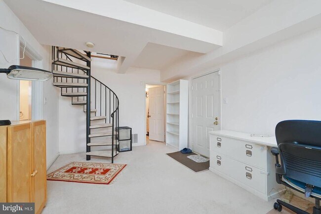 Building Photo - 3630 39th St NW