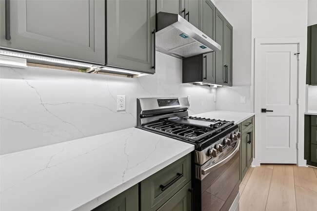 Building Photo - 971 Highland Lgt Ln