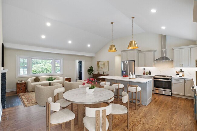 Building Photo - Renovated Ranch in North Wlmington