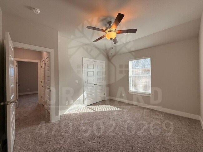Building Photo - Single-Family Home- Stunning Kingston Plan