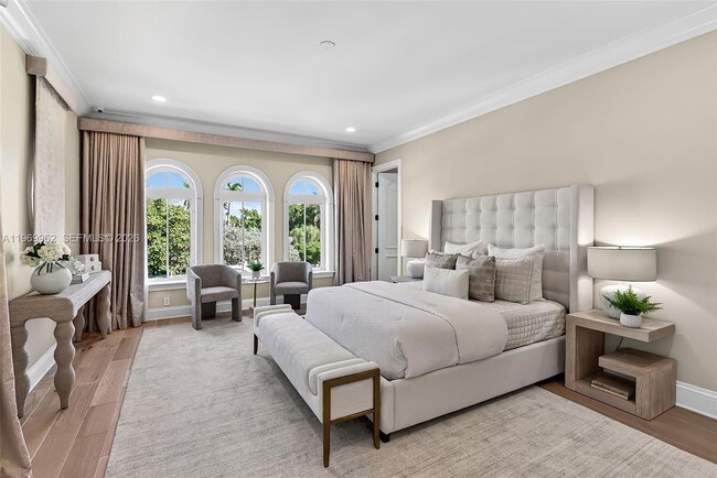 Building Photo - 628 Coral Way