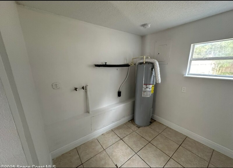 Building Photo - 1119 Jordan Ct NE