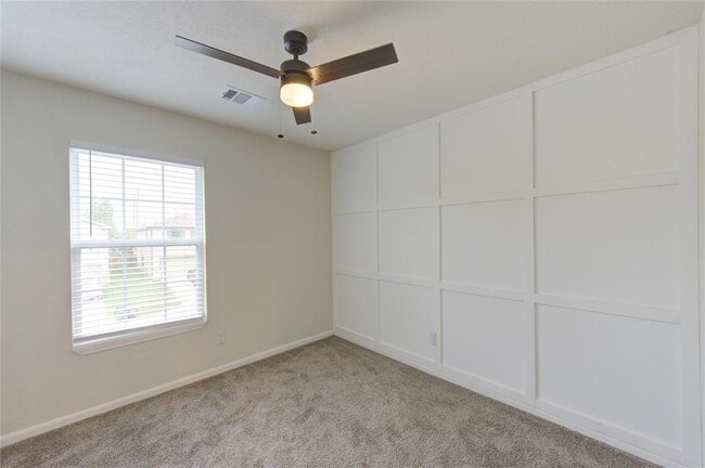 Building Photo - 18503 Fair Grange Ln