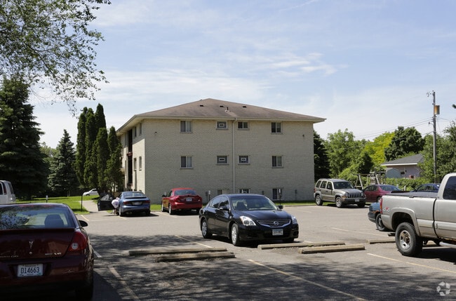 Building Photo - Dakotah Apartments