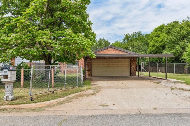 Building Photo - 3 bed, 1.5 bath in OKC,OK