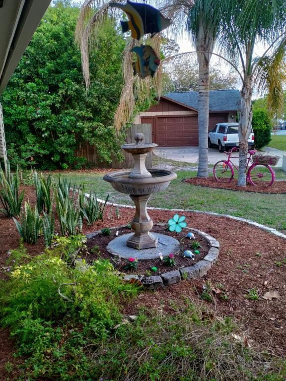 Building Photo - 4 Blaine Ct