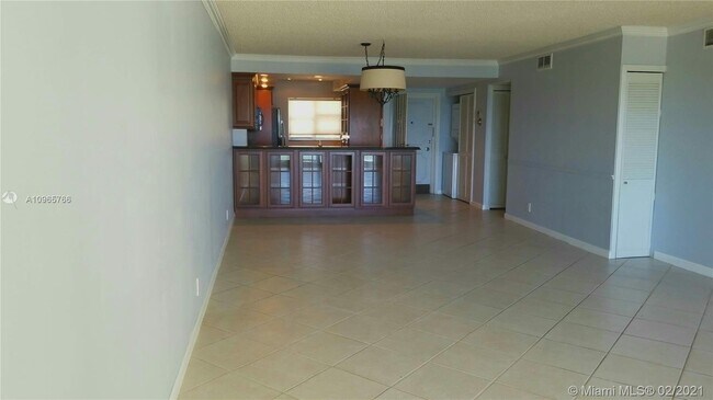 Building Photo - 111 N Pompano Beach Blvd