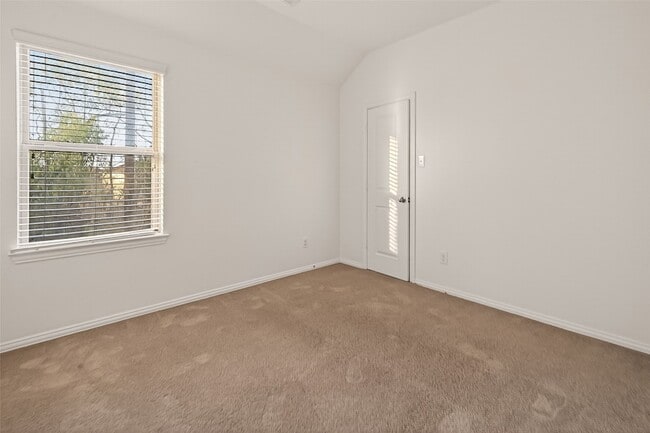 Building Photo - 12102 City Trek Ln