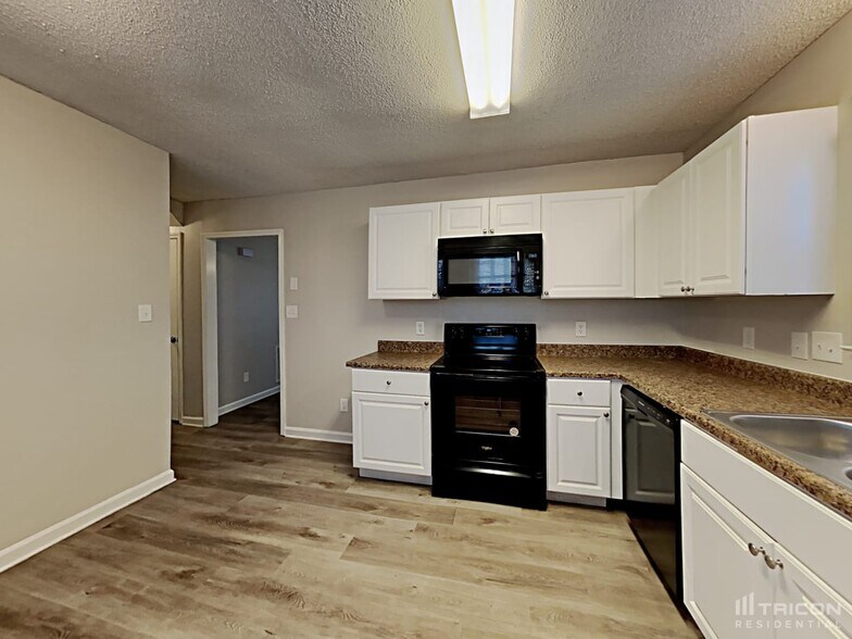 Building Photo - 6430 Rockshire Dr