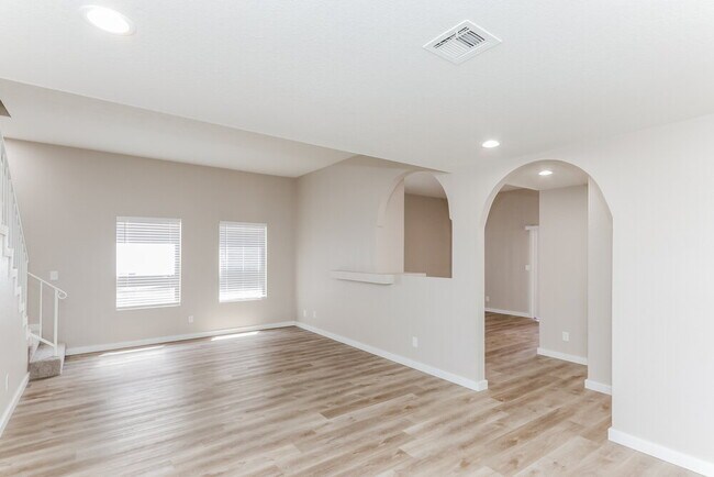 Building Photo - 1635 Keena Dr