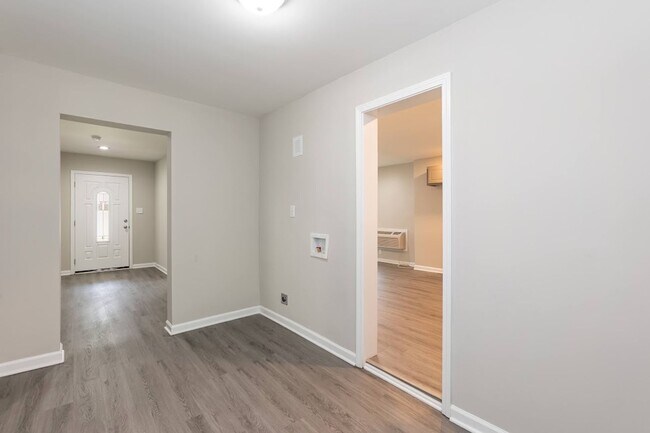 Building Photo - Classic Property with Modern Upgrades!