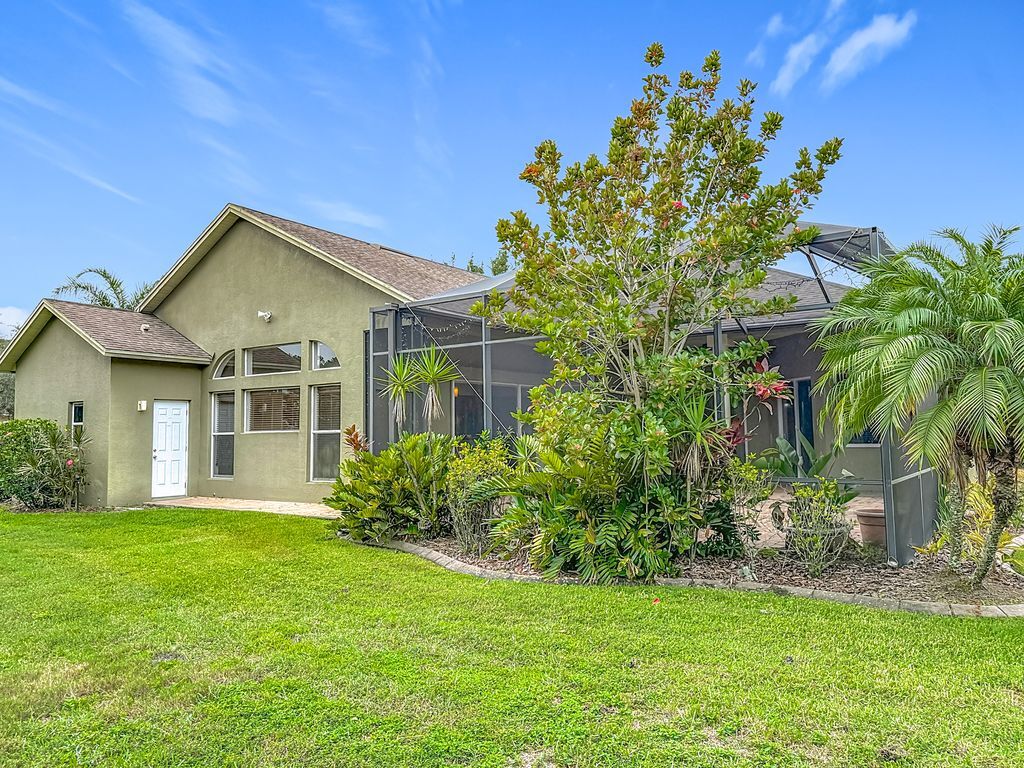 Building Photo - 20626 Longleaf Pine Ave