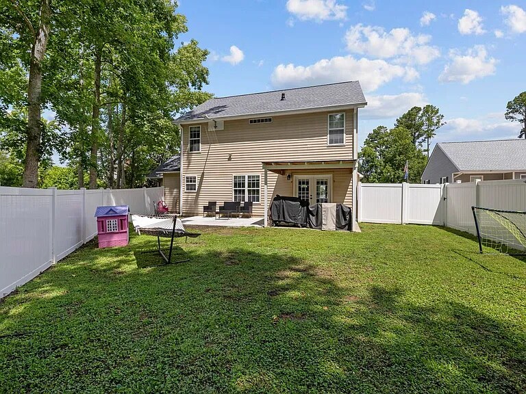 Building Photo - 125 Edwards Ln