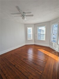 Building Photo - 110 Cutler St