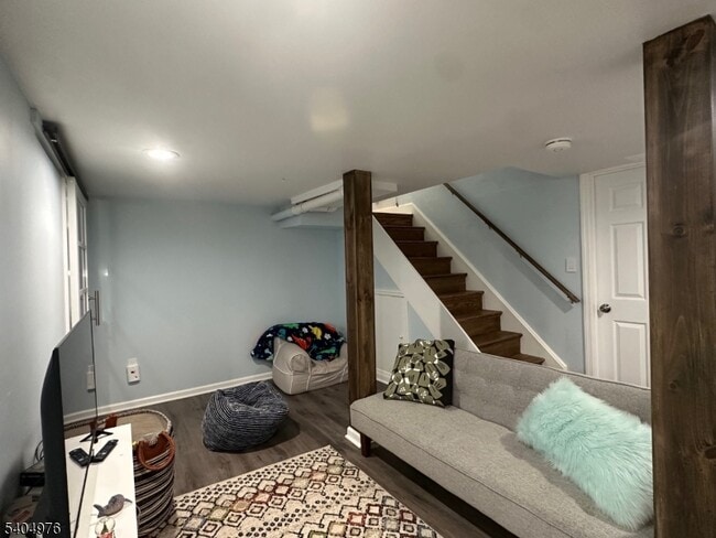 Building Photo - 22 Carolin Rd