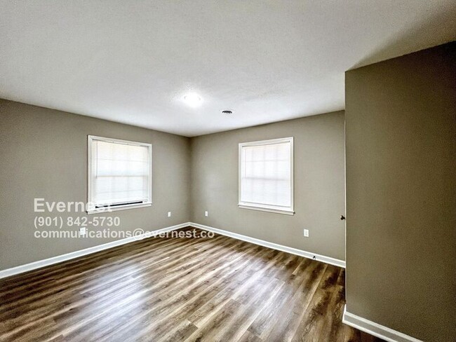 Building Photo - 731 Cumberland Cove