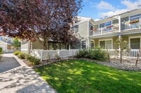 Building Photo - 1963 Grays Peak Dr