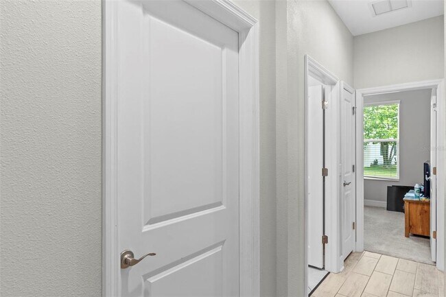 Building Photo - 4545 Scarlet Loop