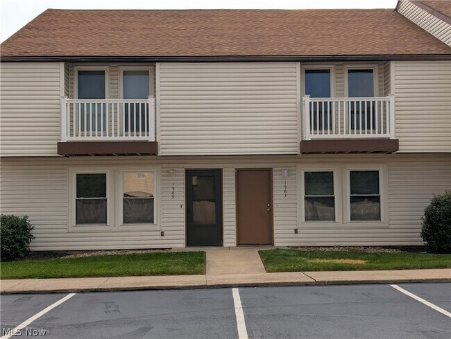 Building Photo - 1565 Whitehall Blvd