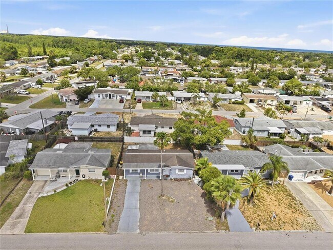 Building Photo - 3301 Rosefield Dr