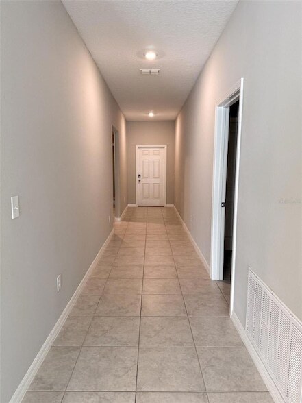 Building Photo - 12903 Wildflower Meadow Dr