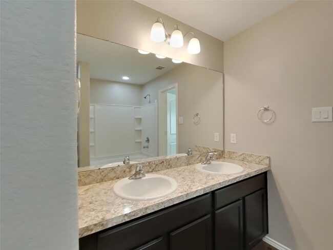 Building Photo - 15426 Rancho Joya Wy