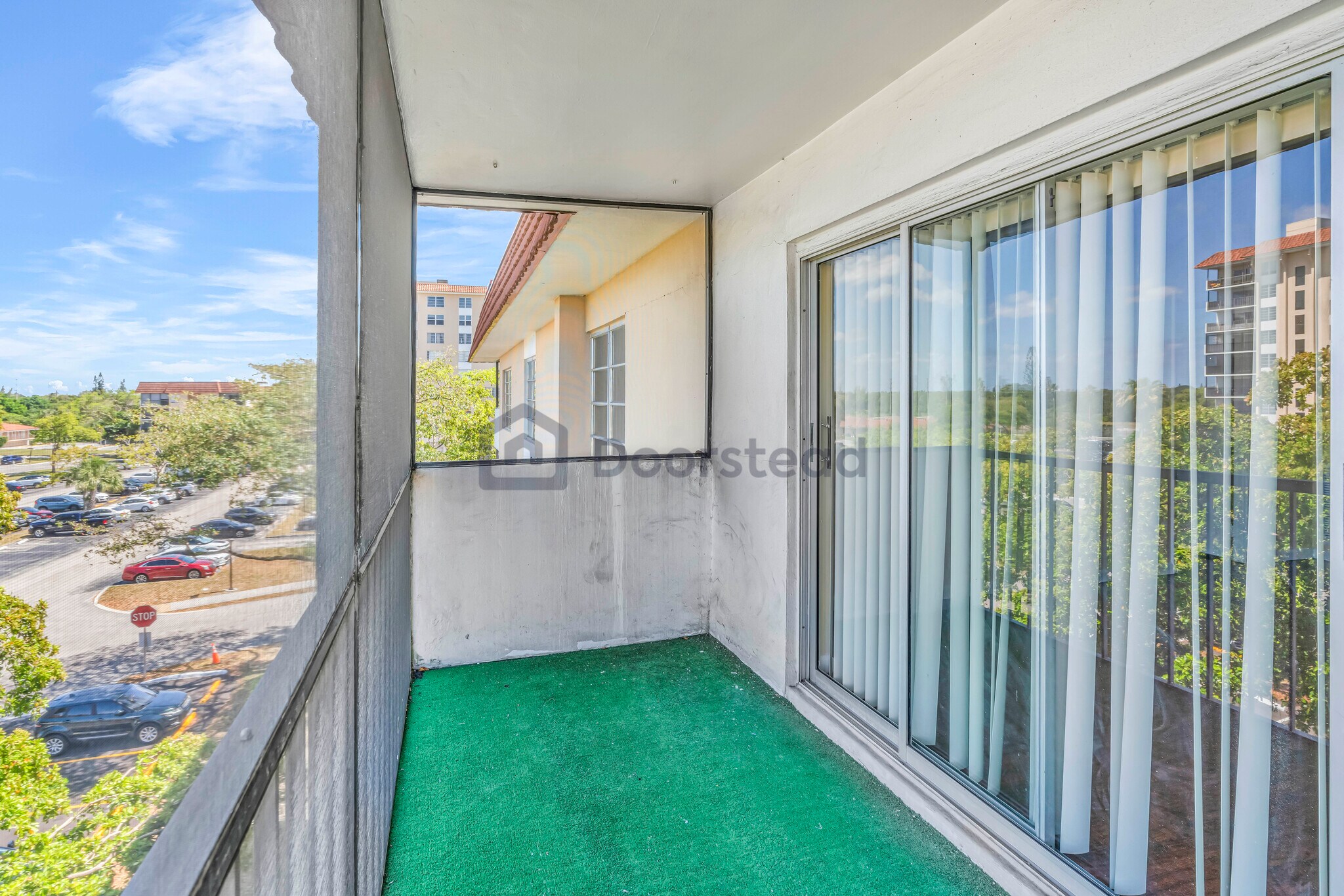 Building Photo - 4172 Inverrary Dr