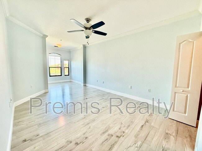 Building Photo - 2738 Via Tivoli