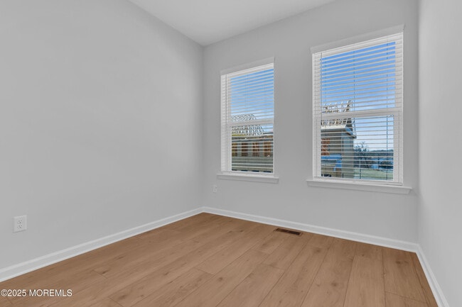 Building Photo - 73 Driftwood Cir