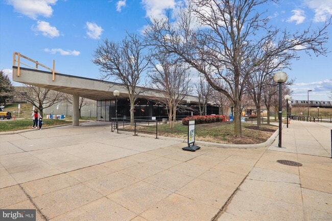 Building Photo - 3720 Harmon Ave